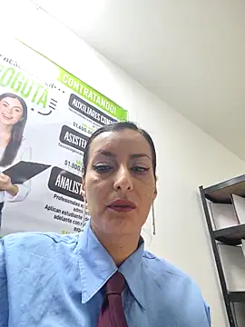 Snapshot of ALEJANDRA__28 chatting on 06.09.26 ALEJANDRA 28 online show from 06.09.26