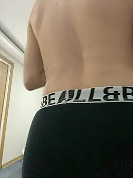 Snapshot of passivefemboi chatting on 06.01.26 passivefemboi online show from 06.01.26