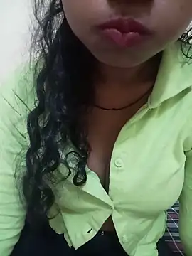 Snapshot of Sexy-Zeenat chatting on 06.29.26 Sexy-Zeenat online show from 06.29.26