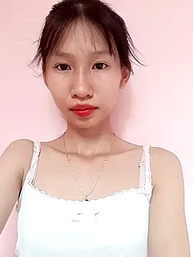 Snapshot of Abi_girl12 chatting on 06.25.26 Abi girl12 online show from 06.25.26