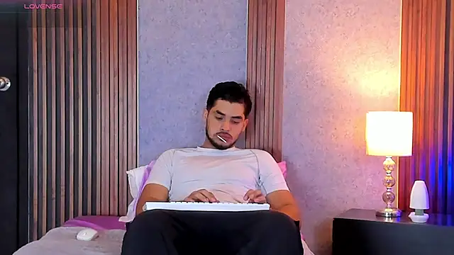 luciano vitale online show from 07.10.26