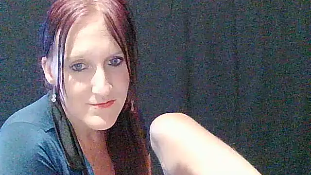 Snapshot of darkseduction93 chatting on 07.26.26 darkseduction93 online show from 07.26.26