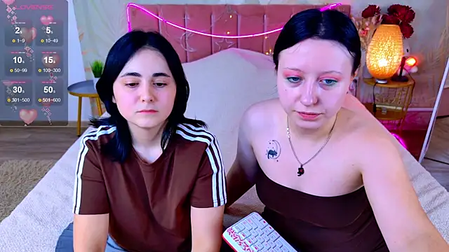 Snapshot of RuthHalll chatting on 06.27.26 RuthHalll online show from 06.27.26