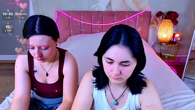Snapshot of RuthHalll chatting on 06.29.26 RuthHalll online show from 06.29.26