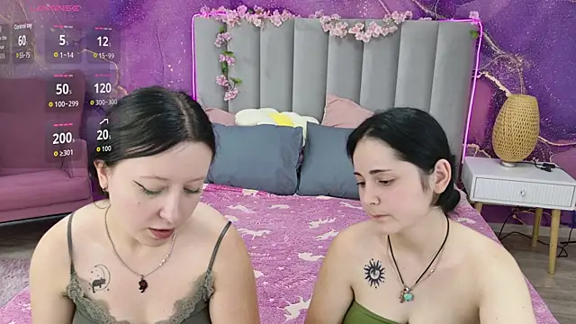Snapshot of RuthHalll chatting on 07.17.26 RuthHalll online show from 07.17.26
