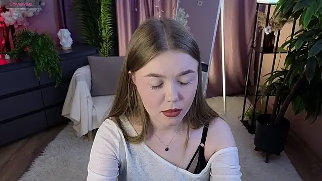 Lina deels online show from 06.26.26