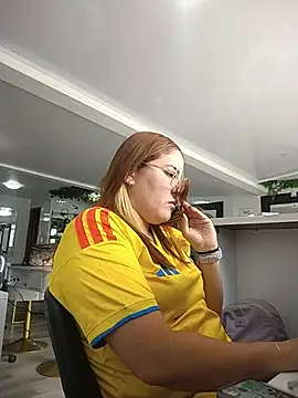 Sandra9530 online show from 06.17.26