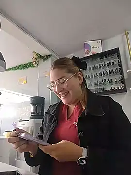 Sandra9530 online show from 06.18.26