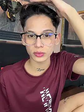 Snapshot of Brianhot0F chatting on 07.12.26 Brianhot0F online show from 07.12.26