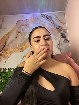 Snapshot of LILI_911 chatting on 06.25.26 LILI 911 online show from 06.25.26