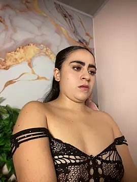 Snapshot of LILI_911 chatting on 06.27.26 LILI 911 online show from 06.27.26