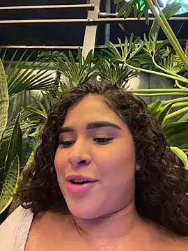 Snapshot of Antonella_Whitmore chatting on 06.17.26 Antonella Whitmore online show from 06.17.26