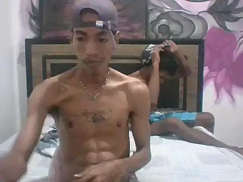 Snapshot of Ryan_chocolate_horny chatting on 06.07.26 Ryan chocolate horny online show from 06.07.26