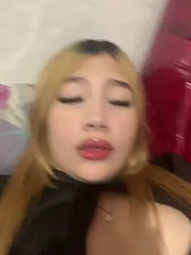 Snapshot of zury_cute1 chatting on 06.16.26 zury cute1 online show from 06.16.26