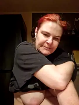 GoldenWifee online show from 07.15.26