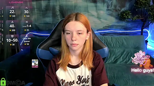 CarolInWonderland online show from 06.12.26
