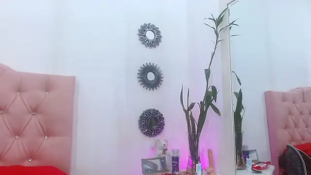  saray rose online show from 06.15.26