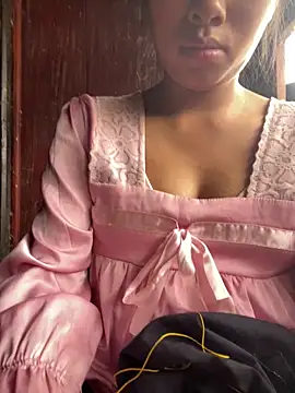 Toiyeuanh online show from 06.07.26