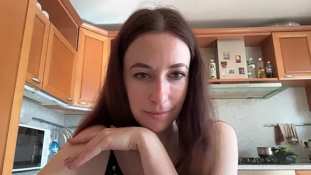 Flamingo Queen online show from 06.11.26