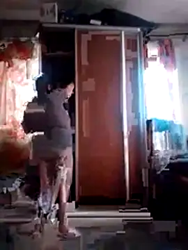 Snapshot of oksana72 chatting on 02.14.26 oksana72 online show from 02.14.26