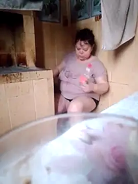 Snapshot of oksana72 chatting on 03.19.26 oksana72 online show from 03.19.26