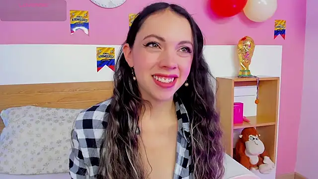 AshleyBenoitt online show from 06.24.26