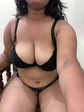 Nottyy Bella  online show from 06.30.26