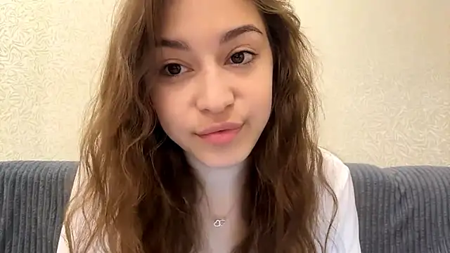 Snapshot of PrincessEIina chatting on 06.25.26 PrincessEIina online show from 06.25.26