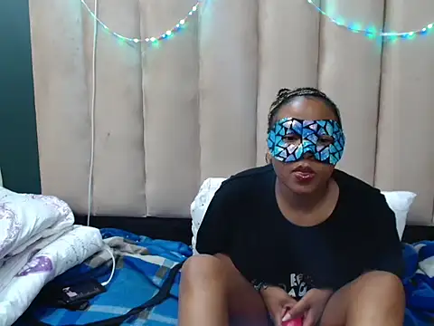 JustKarii online show from 06.09.26