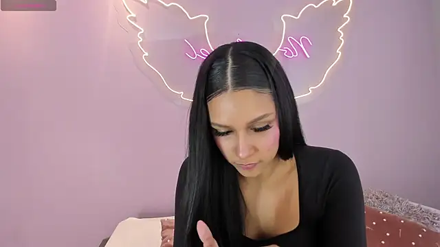 TalianaHernandez online show from 07.14.26