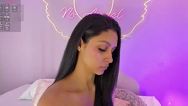 TalianaHernandez online show from 07.28.26