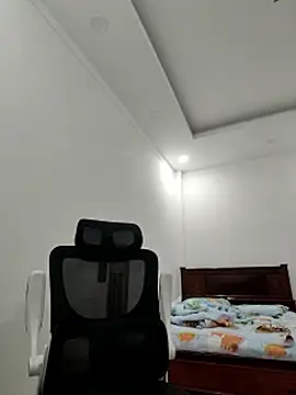 Snapshot of Fanritar chatting on 06.22.26 Fanritar online show from 06.22.26