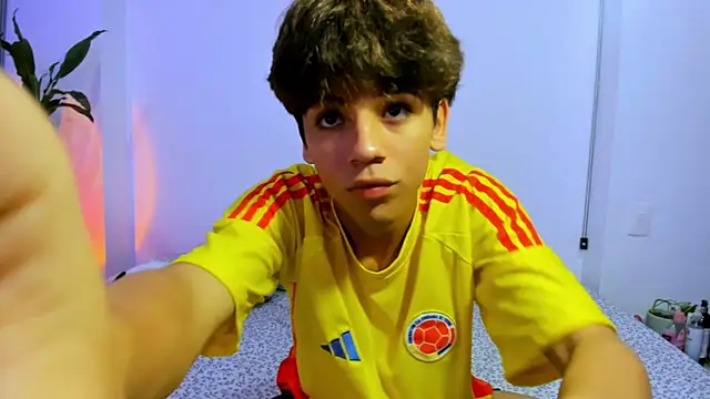 Samy Twink online show from 06.24.26