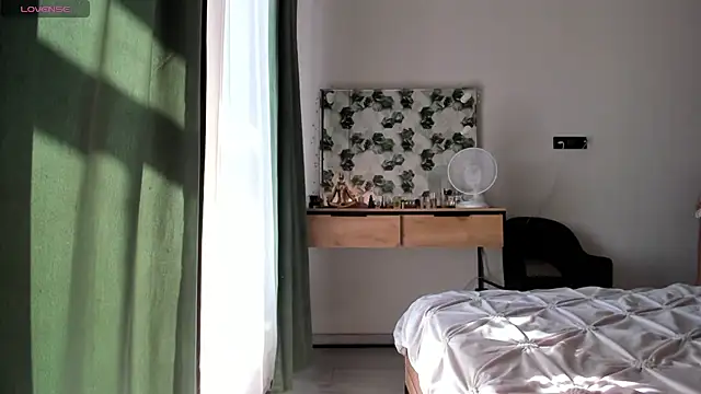 SelenaRase online show from 06.30.26
