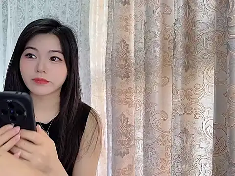 inlkitten online show from 06.12.26