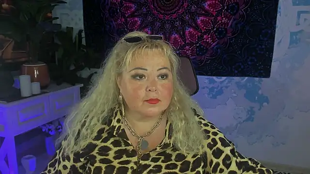 EvaMurller online show from 07.25.26