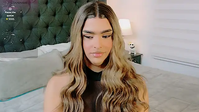 Scarlethvhonparker online show from 03.26.26