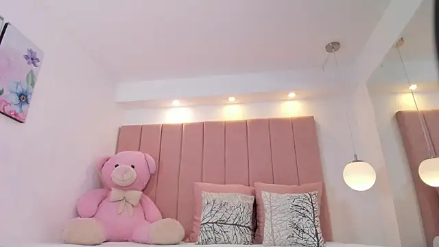 ariana lehman online show from 06.17.26