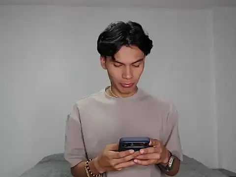 AlexKenm online show from 06.16.26