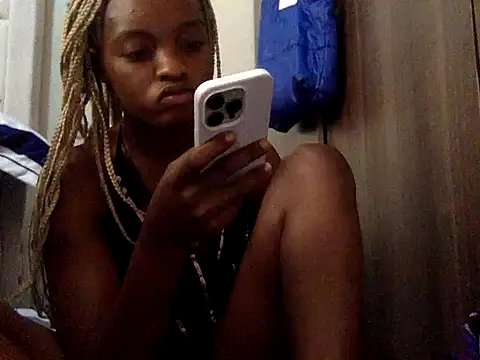 Lilmamaspark online show from 06.14.26