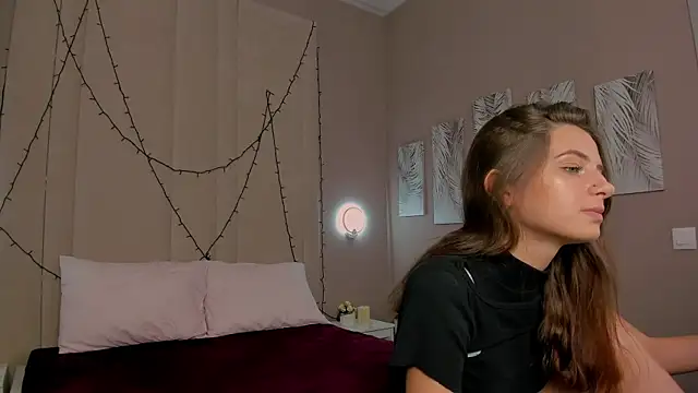 Lola lovesss online show from 07.07.26