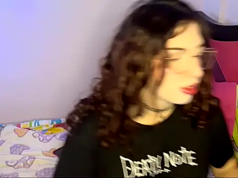 Snapshot of cassierosse2 chatting on 06.16.26 cassierosse2 online show from 06.16.26