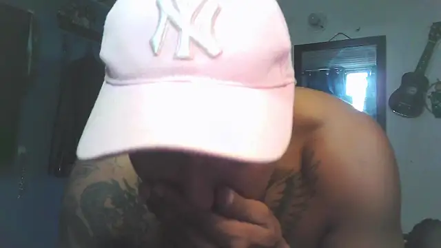 MrGoldenBoy777 online show from 06.21.26