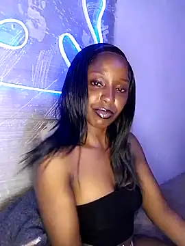 Pretty-Caramel1 online show from 06.18.26