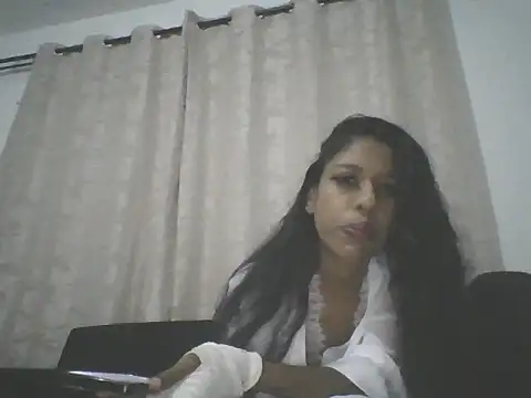 Snapshot of Indian_babydoll69 chatting on 06.18.26 Indian babydoll69 online show from 06.18.26