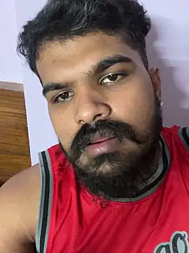 Snapshot of vinay1018 chatting on 06.18.26 vinay1018 online show from 06.18.26