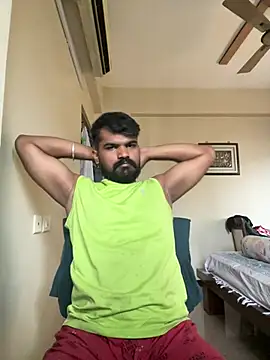 Snapshot of vinay1018 chatting on 07.17.26 vinay1018 online show from 07.17.26