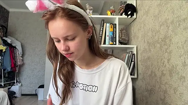Mollybeans online show from 07.31.26