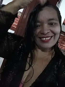 Snapshot of Ariais502026 chatting on 07.16.26 Ariais502026 online show from 07.16.26