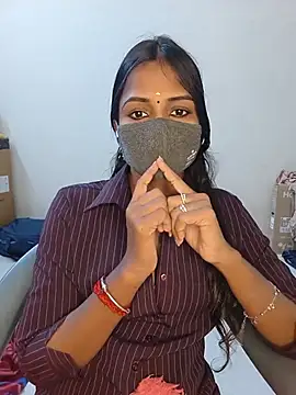 Snapshot of YALINITWO7_TAMIL chatting on 07.06.26 YALINITWO7 TAMIL online show from 07.06.26
